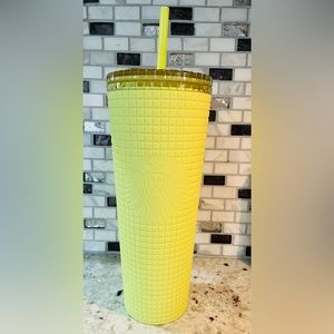 Starbucks Meadow Yellow Grid Soft Touch Tumbler Venti 24 oz